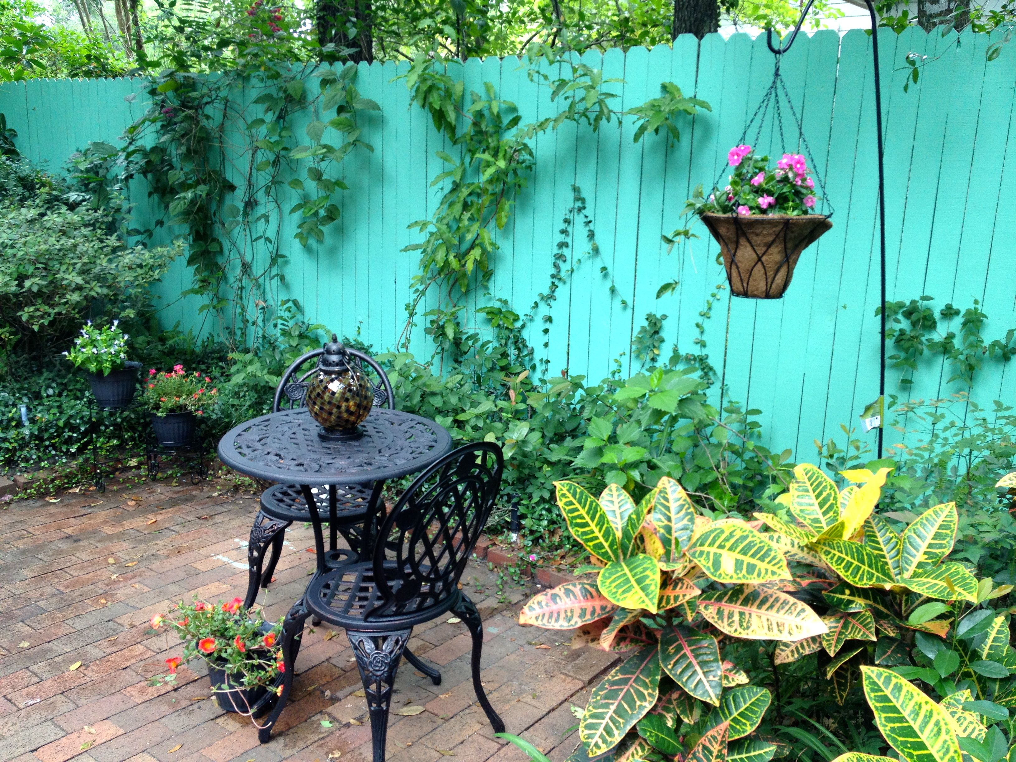 Create A Mom’s Backyard Oasis With #KmartOutdoor