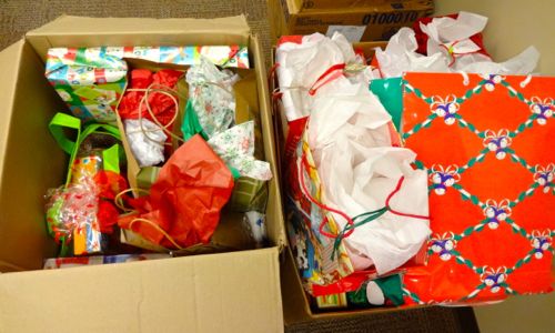 Orlando Bloggers Pay It Forward And Adopt 4 Local Families For Christmas