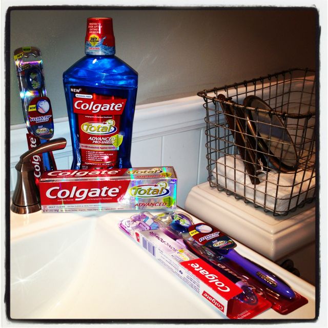 Creating A Happy And Healthy Smile With Colgate Total Advance #HappyHealthySmiles #Cbias