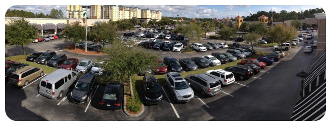 One of the best aspects of the center is easy store front parking, making quick trips to the center a breeze!